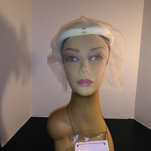 Hat - Picture 2 of 3